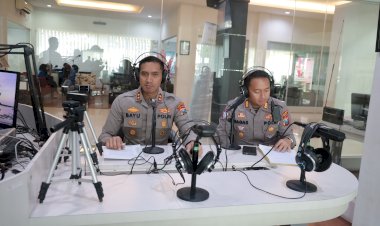 Polres-Jember-Gandeng-Media-Sosialisasikan-Call-Center-110-untuk-Mudik-Aman