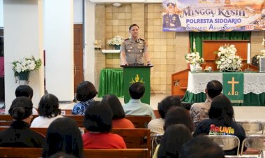 Sidoarjo-Akrab-Seiman--Minggu-Kasih-Bersama-Kapolresta-Sidoarjo-di-GKI