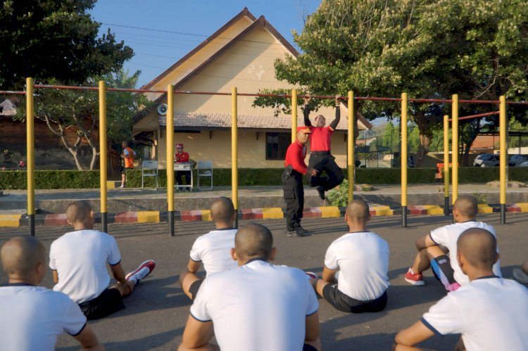 Inovasi Edu-Lead SPN Polda Jatim: Instruktur dan Pengasuh Bukan Hanya Menguji Tapi Mengedukasi dan Memotivasi