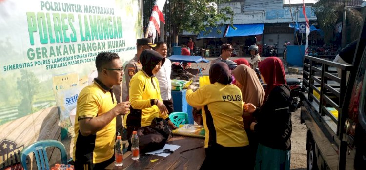 Polres Lamongan Salurkan 27 ton Beras Melalui Bazar Gerakan Pangan Murah
