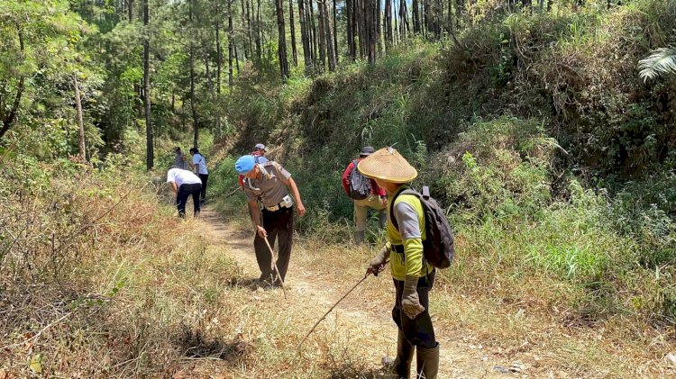 Sinergi Polres Ngawi dan Tim Gabungan Berhasil Padamkan Karhutla Lawu Utara
