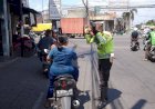 Operasi-Keselamatan-Semeru-2025,-Lantas-Polsek-Gedangan-Edukasi-Tertib-Berlalu-Lintas