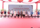 Kapolri-dan-Panglima-TNI-Bagikan-Ribuan-Bansos-Jelang-Ramadan
