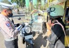 Hari-ke--10-Operasi-Patuh-Semeru-2025-Polres-Tuban-Berikan-Sangsi-Tilang-dan-Teguran-Untuk-Edukasi-Tertib-Lalin