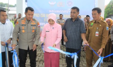 Polres-Probolinggo-Wujudkan-Generasi-Sehat-Resmikan-Dapur-SPPG
