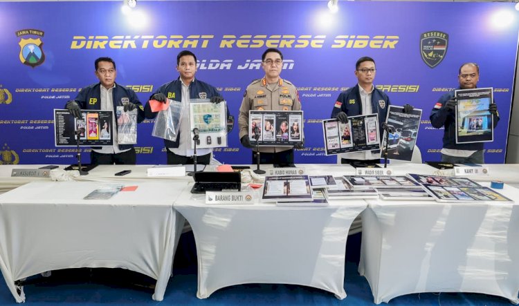 Polda Jatim Bongkar Arisan Online Fiktif Transaksi Capai Rp.71 Miliar